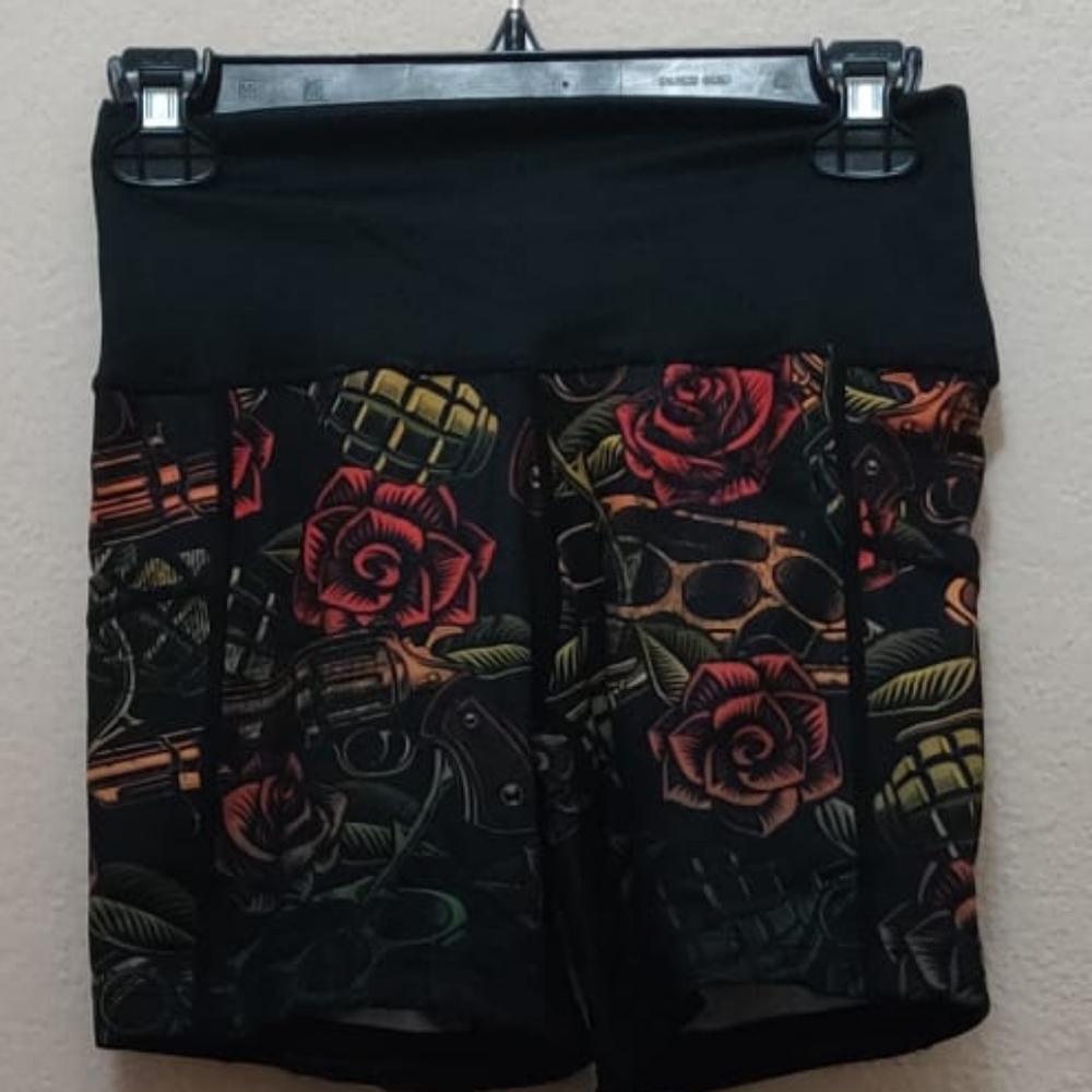 Constantly Varied Gear Dressed to Kill NWOT XS Short 5 inch